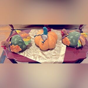 VINTAGE HALLMARK THANKSGIVING CLOTH PUMPKIN & 2 TURKEYS LOT OF 3 ITEMS - EUC